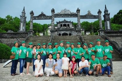 Công ty Cổ phần Chế biến Nông sản Trung Thành tổ chức cho cán bộ công nhân viên đi du lịch Huế 2025
